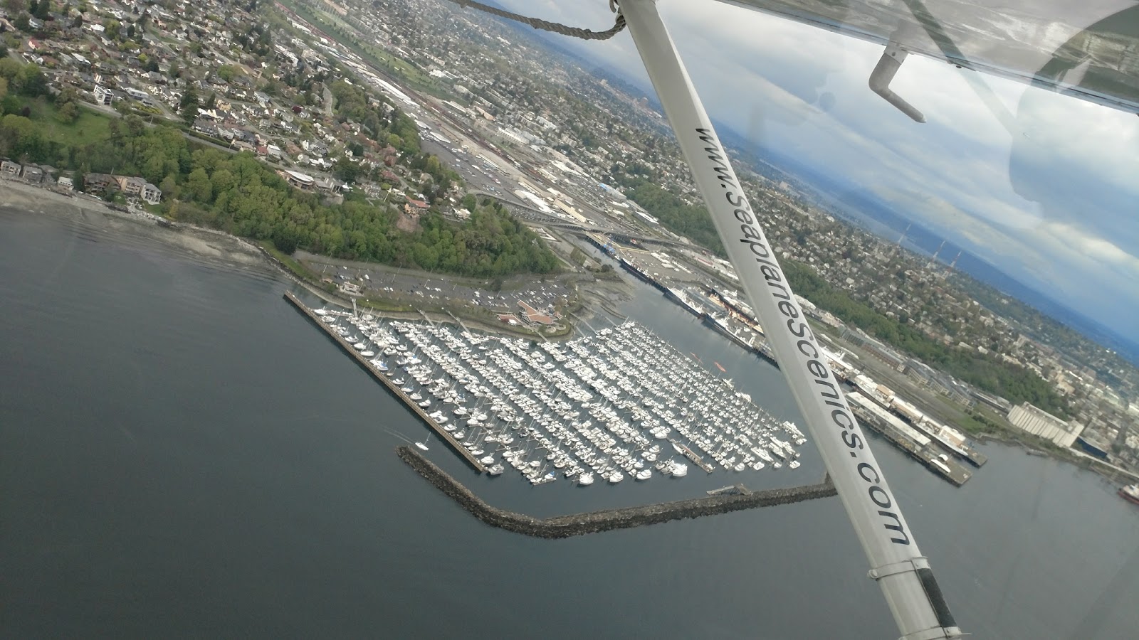 Seaplane Scenics - Aerial Tours